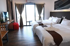 The Barat Tioman Beach Resort