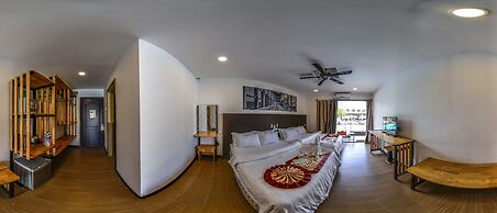 The Barat Tioman Beach Resort