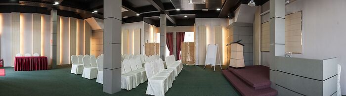 Paragon Lutong Hotel