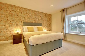 Orange Grove Hotel & Gardens