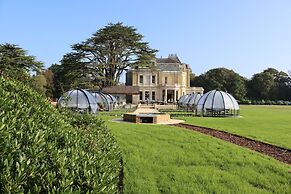 Orange Grove Hotel & Gardens