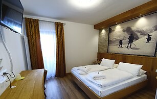 Park Hotel Arnica