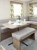 Moffat Manor Country Park