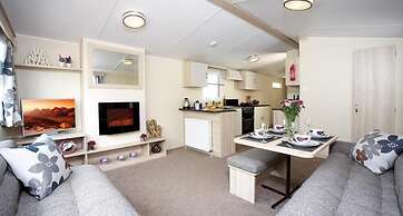 Moffat Manor Country Park