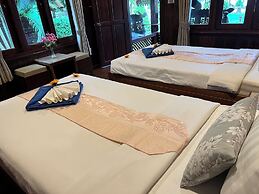 Diamond Beach Resort