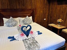 Diamond Beach Resort