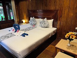 Diamond Beach Resort