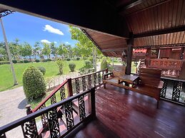 Diamond Beach Resort