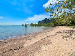 Diamond Beach Resort