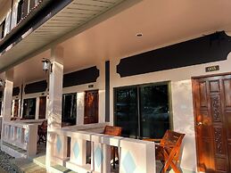 Diamond Beach Resort