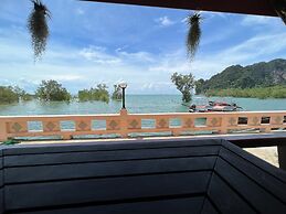 Diamond Beach Resort