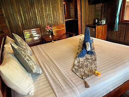 Diamond Beach Resort