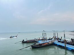 Diamond Beach Resort