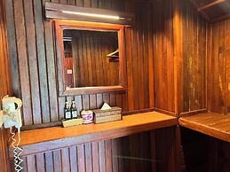 Diamond Beach Resort