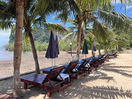 Diamond Beach Resort