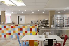 Funway Academic Resort - Adults Only