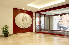Funway Academic Resort - Adults Only