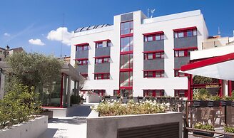 Funway Academic Resort - Adults Only