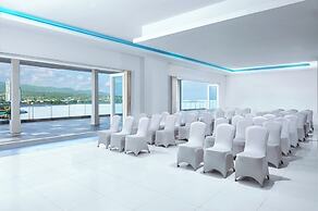 Four Points by Sheraton Manado