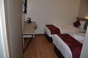 Hotel Signature International at Pudu