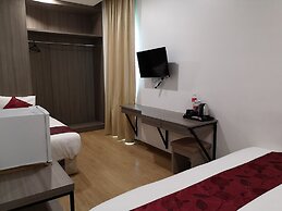 Hotel Signature International at Pudu