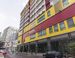 Hotel Signature International at Pudu