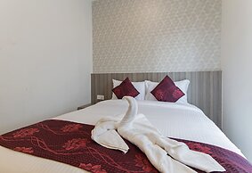 Hotel Signature International at Pudu