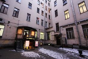Samsonov hotel on Nevsky 23