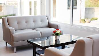 B2 Korat Boutique & Budget Hotel