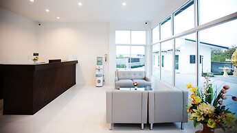 B2 Korat Boutique & Budget Hotel