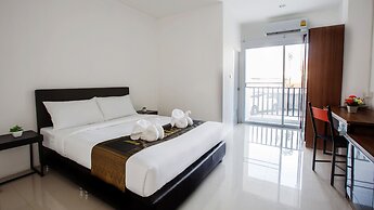 B2 Korat Boutique & Budget Hotel