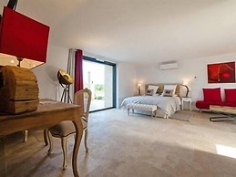 Le Petit Paradis