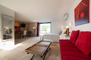 Le Petit Paradis