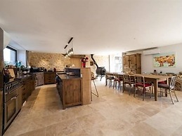 Le Petit Paradis