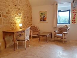 Le Petit Paradis