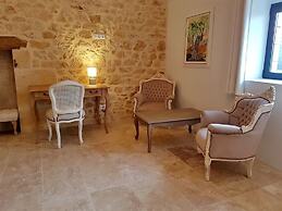 Le Petit Paradis