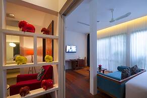 Solitaire Kamreuk Resort