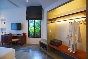 Solitaire Kamreuk Resort