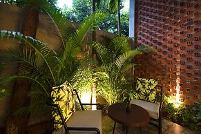 Solitaire Kamreuk Resort