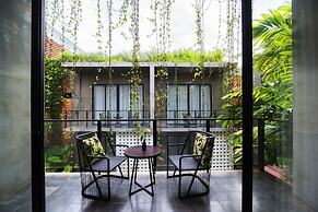 Solitaire Kamreuk Resort