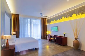 Solitaire Kamreuk Resort