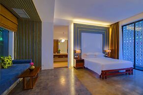 Solitaire Kamreuk Resort