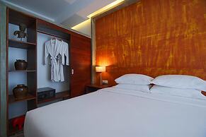 Solitaire Kamreuk Resort