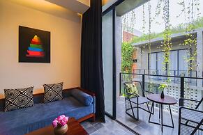 Solitaire Kamreuk Resort