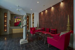 Solitaire Kamreuk Resort