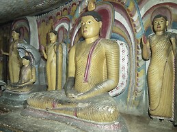 Shan Inn Dambulla