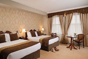 An Chúirt Hotel