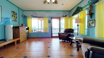 Las Lajas Beach Resort