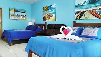 Las Lajas Beach Resort