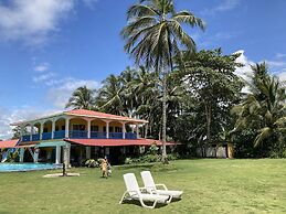 Las Lajas Beach Resort